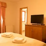 Vitkova Hora Hotell 3*